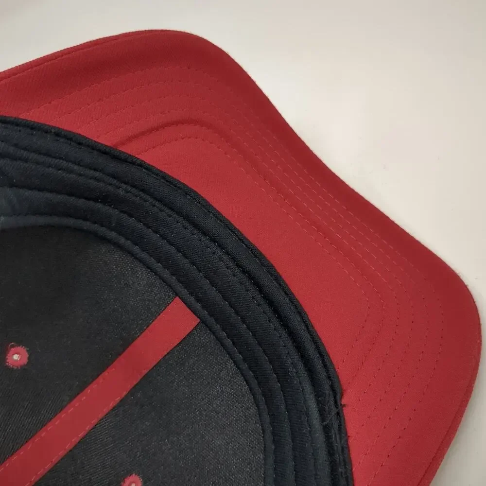 Nike Washington State Cougars NCAA Red White M Mesh Cap Classic 99 Dri-FIT Hat